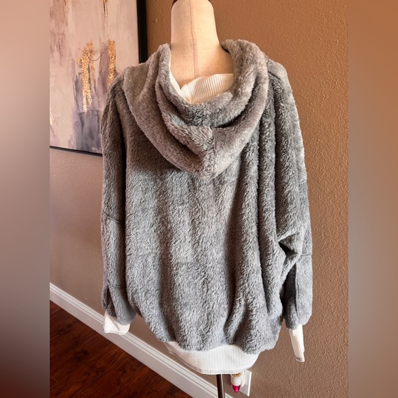 Teddy Sherpa oversized sweatshirt - Picture 6 of 10